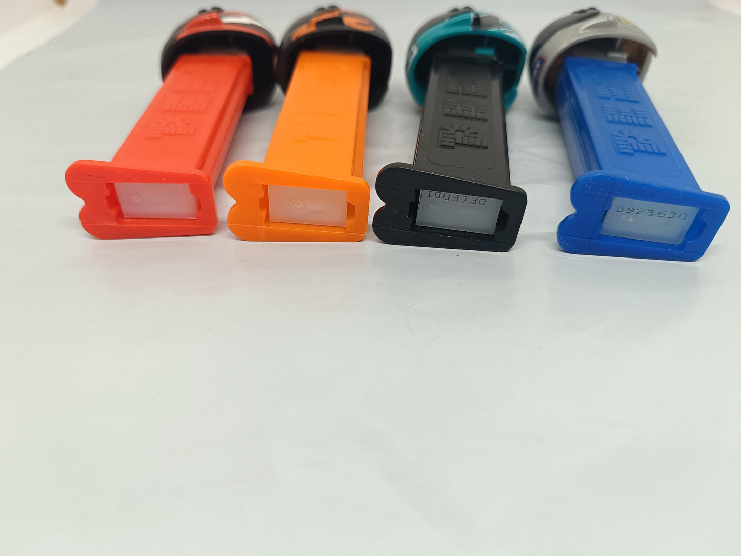 Lot of 8 Pez Nascar __etsy:7380159950