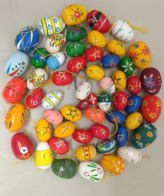 55 Vintage Easter wooden Small Eggs (etsy image id: 7722097140)