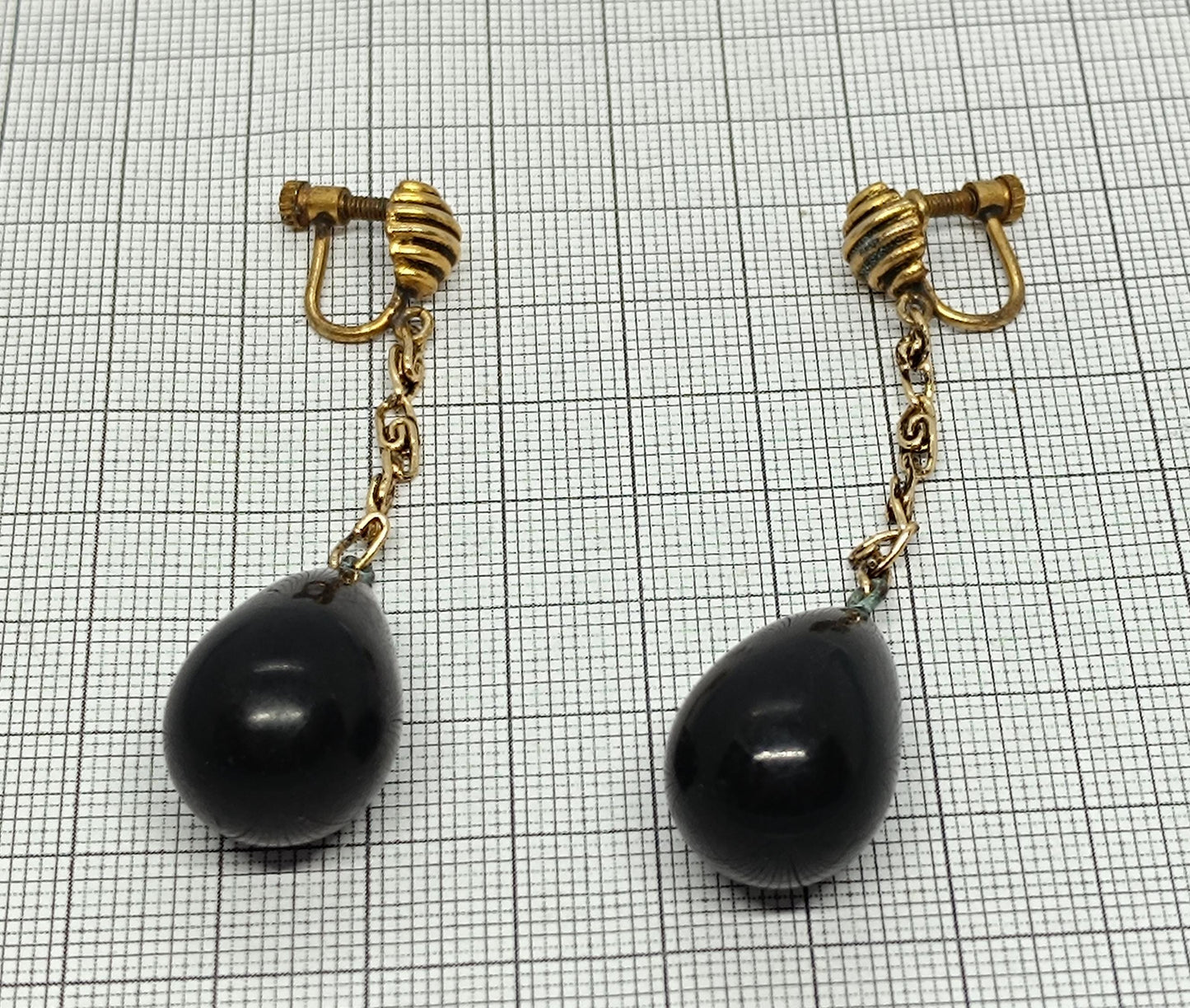 Antique Earrings With patina Black Stone __etsy:6702089778
