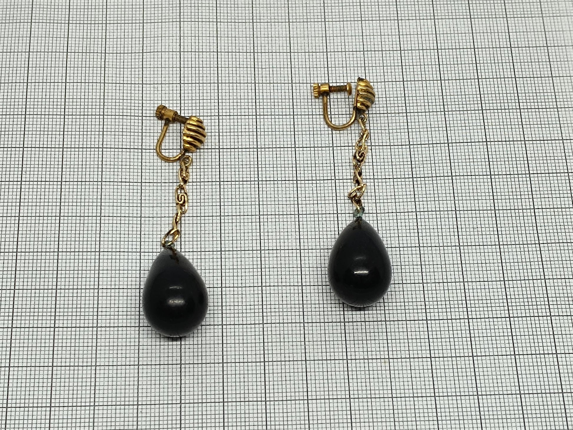 Antique Earrings With patina Black Stone __etsy:6750123109
