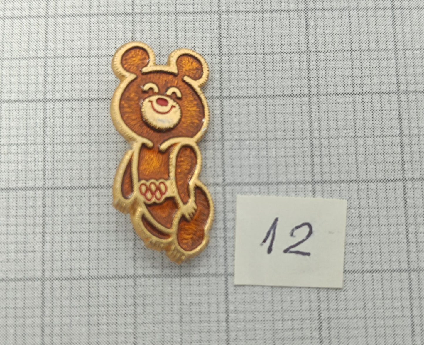 Different Pin Badge Misha 1980 Olympic games (etsy image id: 7709094306)