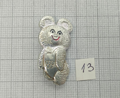 Different Pin Badge Misha 1980 Olympic games (etsy image id: 7709095014)