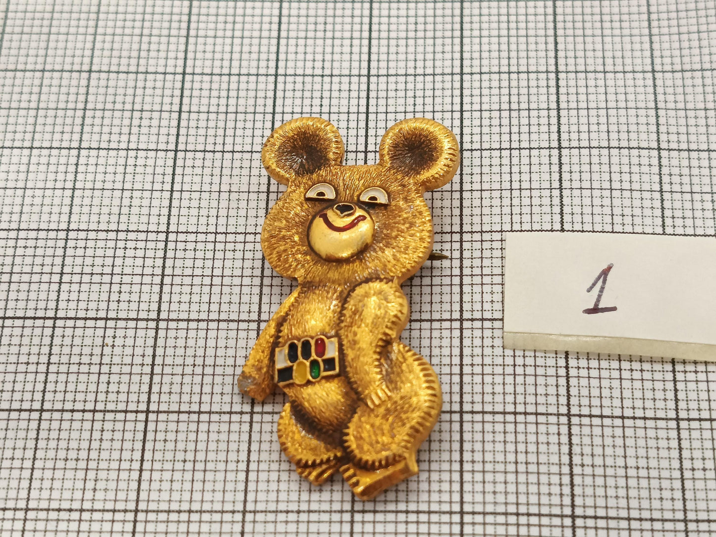 Different Pin Badge Misha 1980 Olympic games (etsy image id: 7401019487)