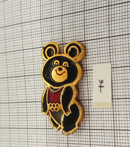 Different Pin Badge Misha 1980 Olympic games (etsy image id: 7353121746)