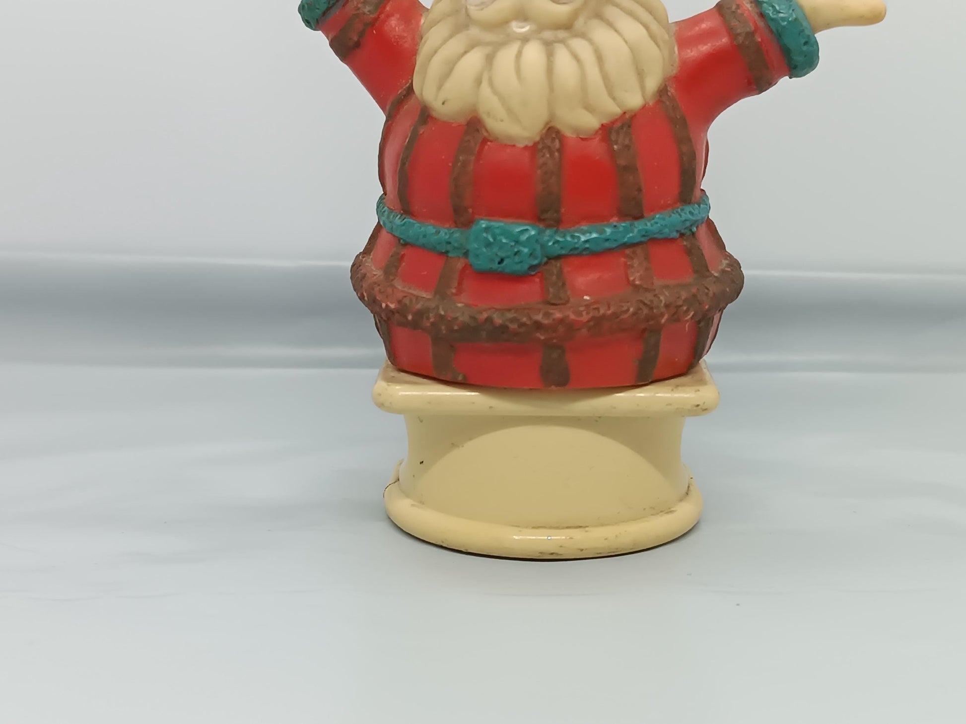 Glowing Santa Claus 220 v (etsy image id: 7170554943)