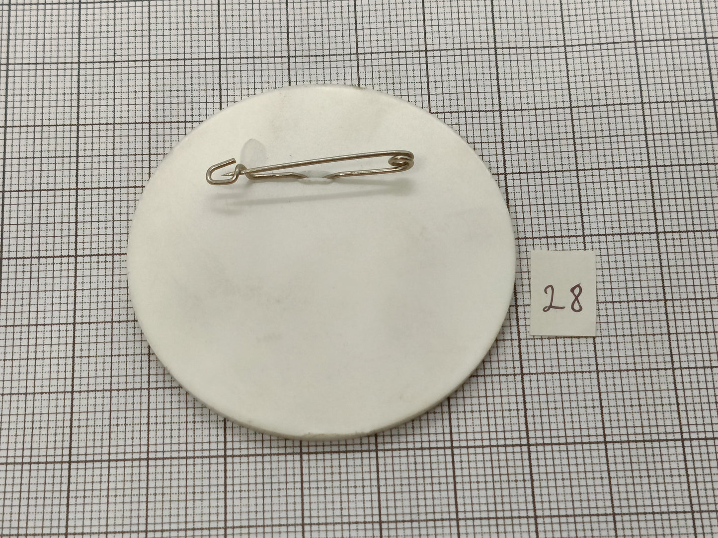 Pin Badge LOHNUNTERNEHM R mein Partne #28