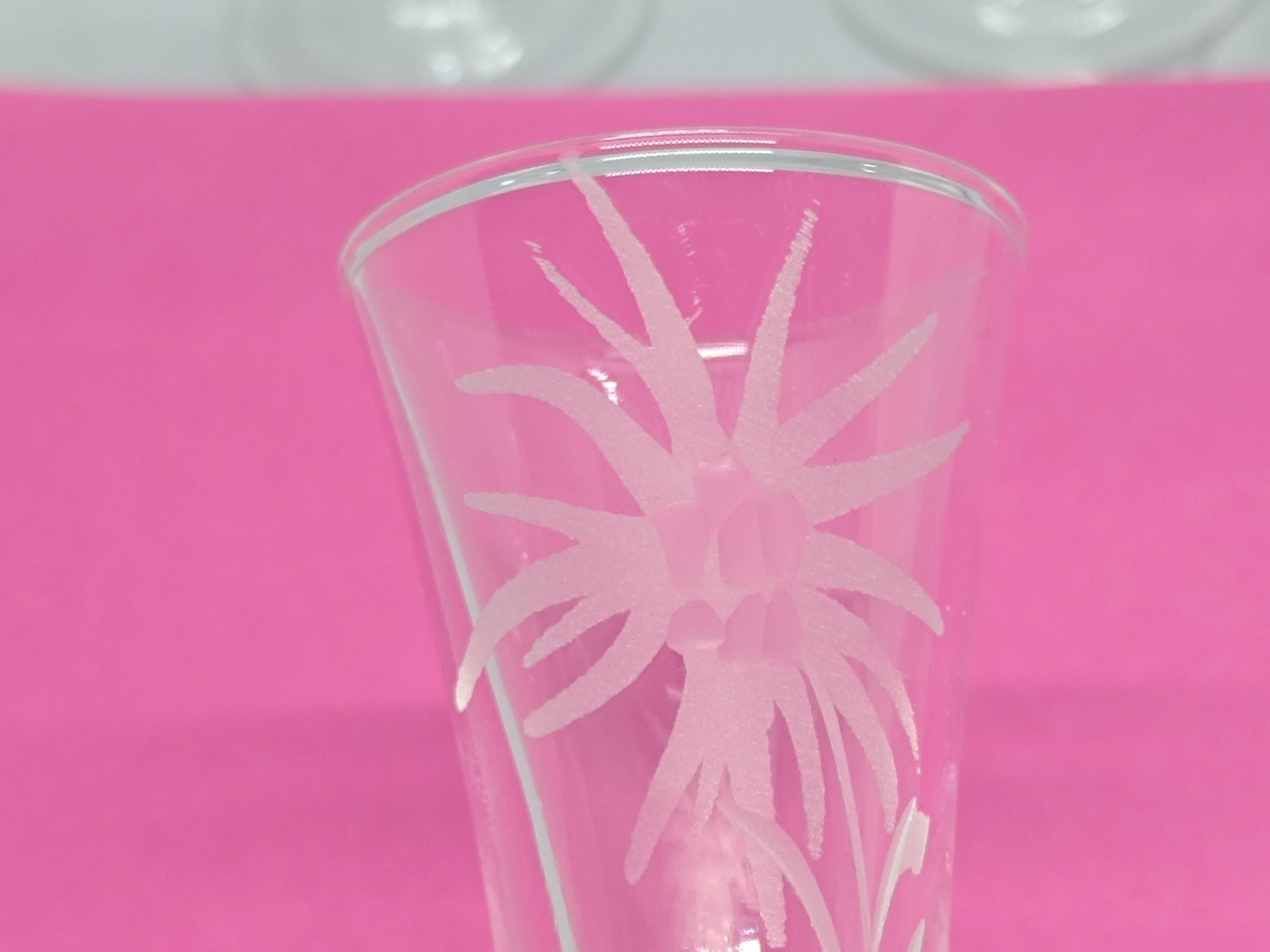 6 Liqueur glasses, for Martini. Engraved with flower motifs,Luminarc French vintage __etsy:7912462794