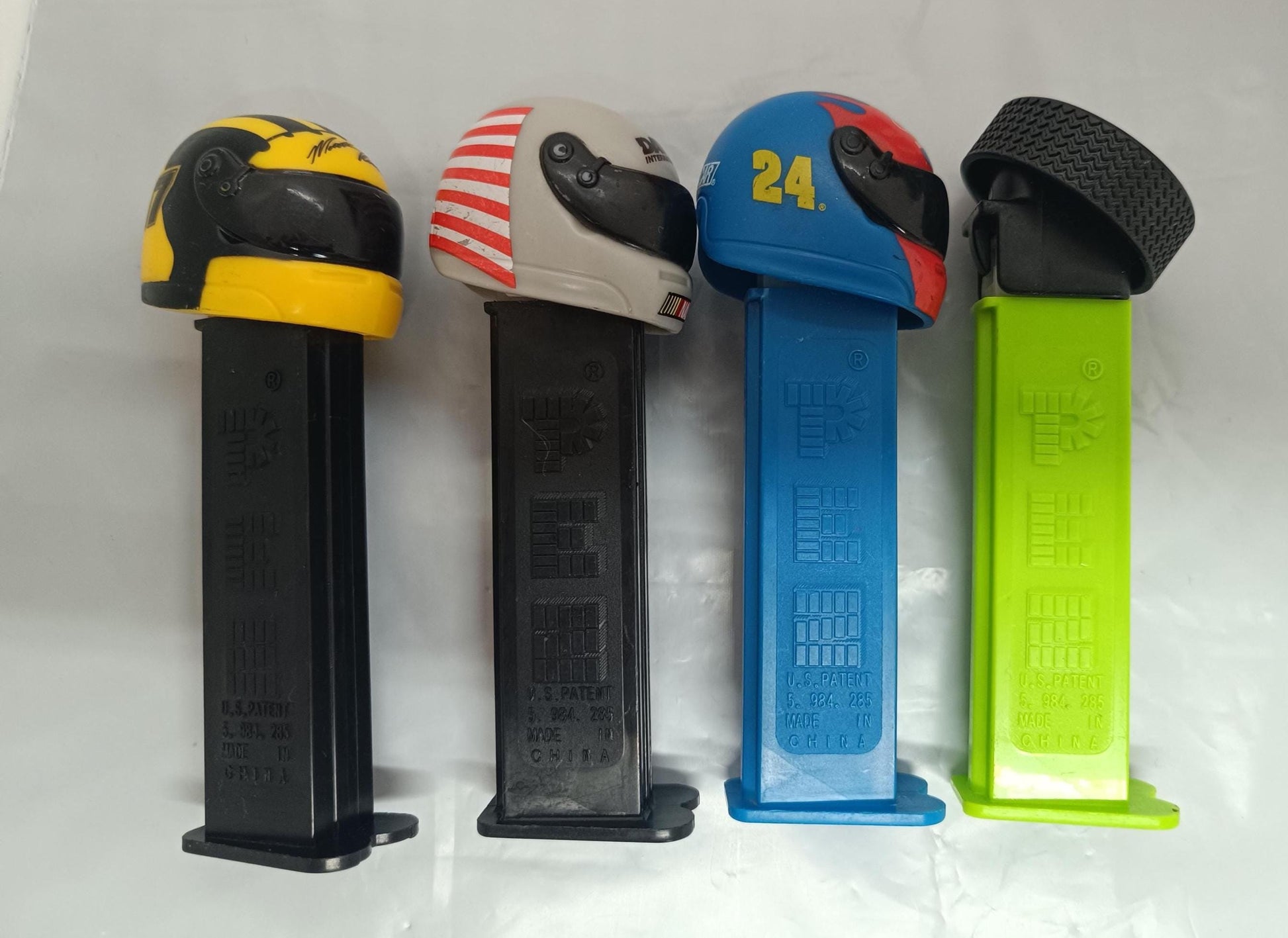 Lot of 8 Pez Nascar __etsy:7380162126