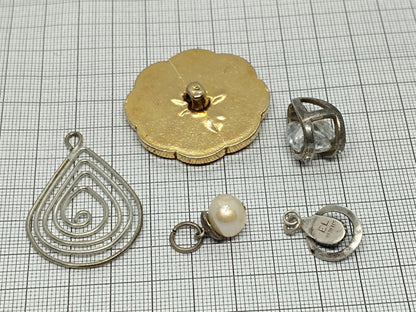 Lot of Vintage Pendants for necklace __etsy:6750175601