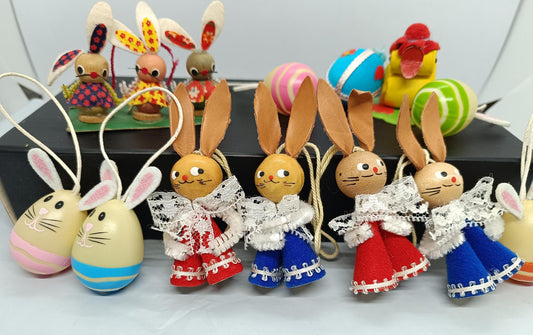 Mix of Vintage Easter Ornaments Erzgebirge Hand Made Eggs Rabbits (etsy image id: 7744134753)