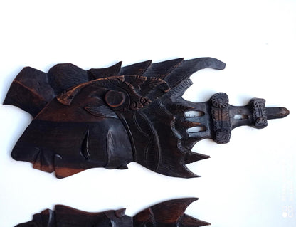 PAIR Heads Carved Wooden for Wall (etsy image id: 7373738929)