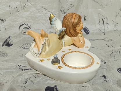 Porcelain figurine Goebel angel girl with wings candle holder heart shape 44071 Rare!