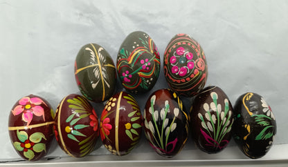 Set of Vintage Easter Wooden Painted Eggs (etsy image id: 7744235277)