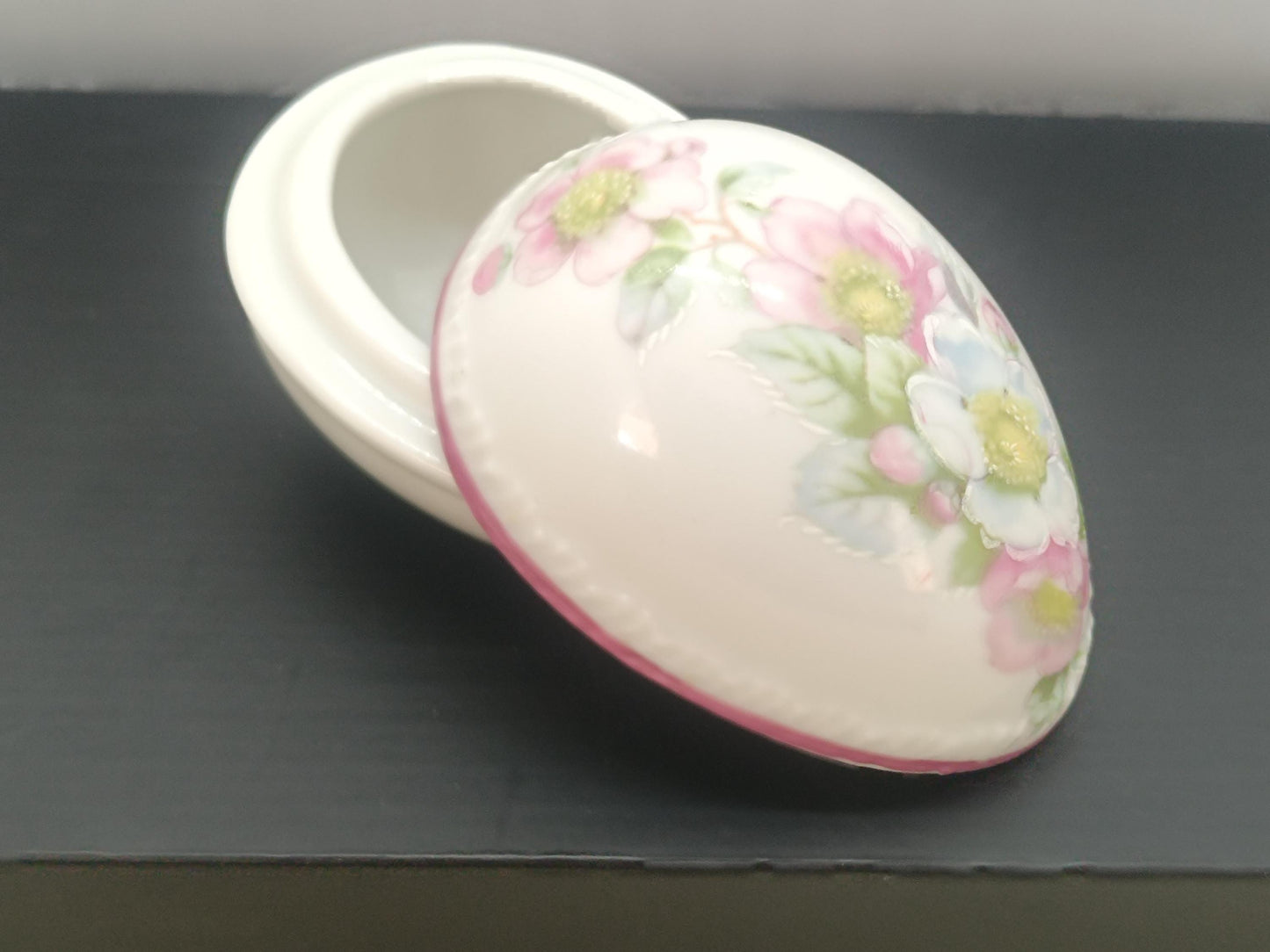 Trinket Box Form Egg Reutter Germany __etsy:7803985149