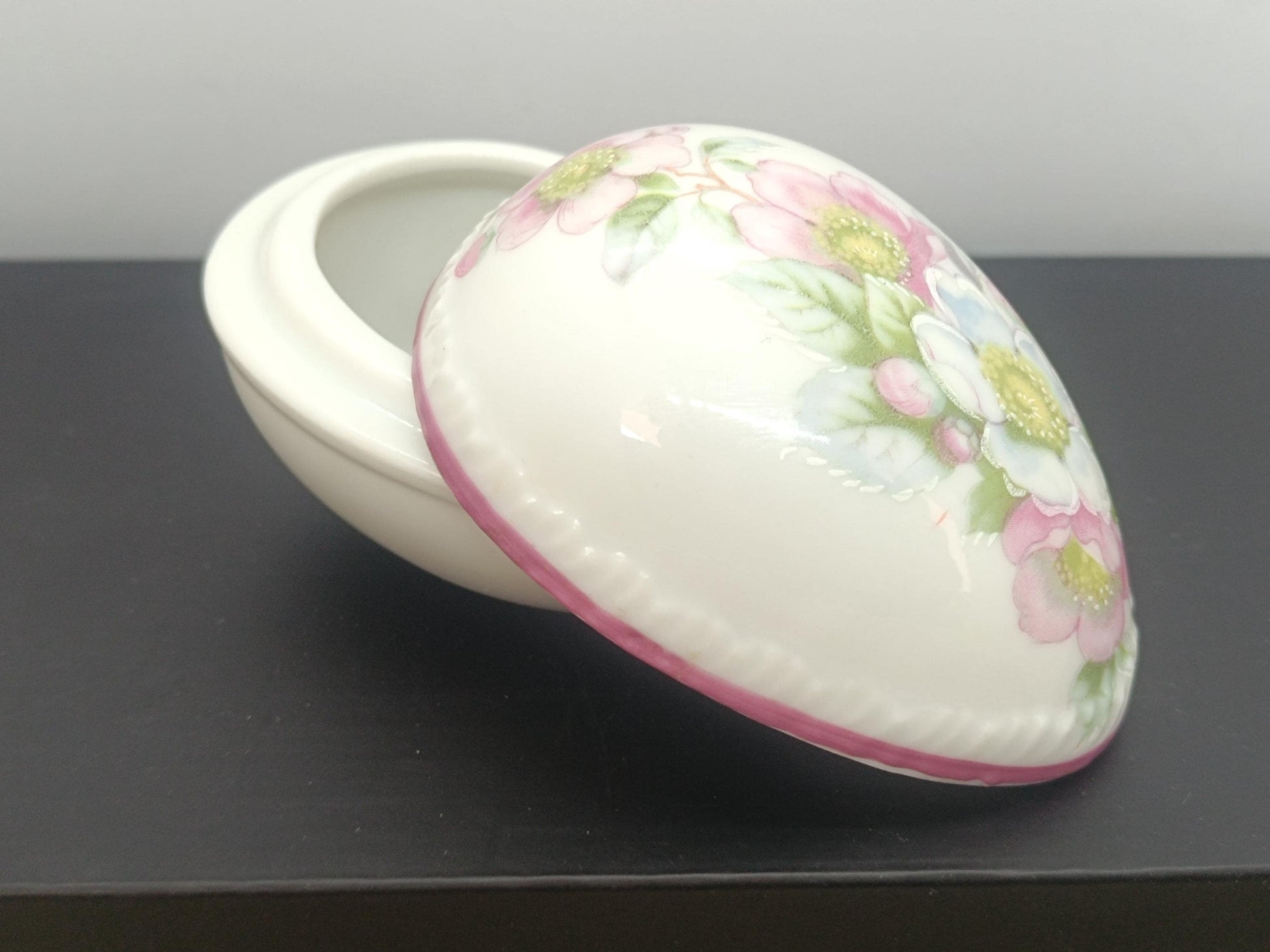 Trinket Box Form Egg Reutter Germany __etsy:7756038810