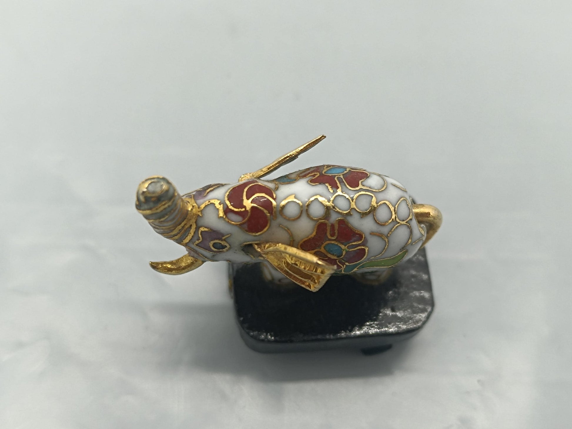 Vintage Chinese Cloisonne Mini Elephant (etsy image id: 7639850612)
