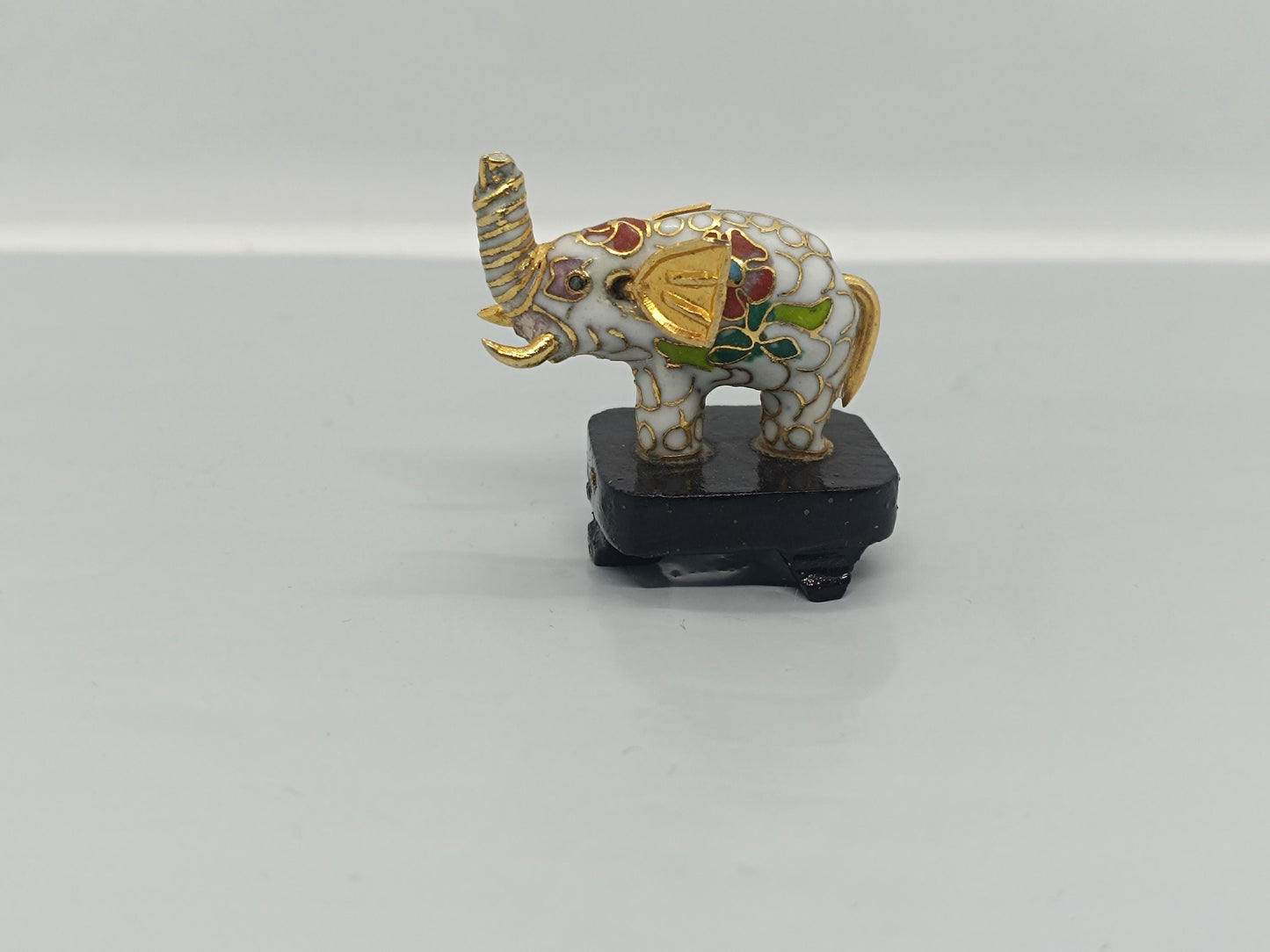 Vintage Chinese Cloisonne Mini Elephant (etsy image id: 7687795421)