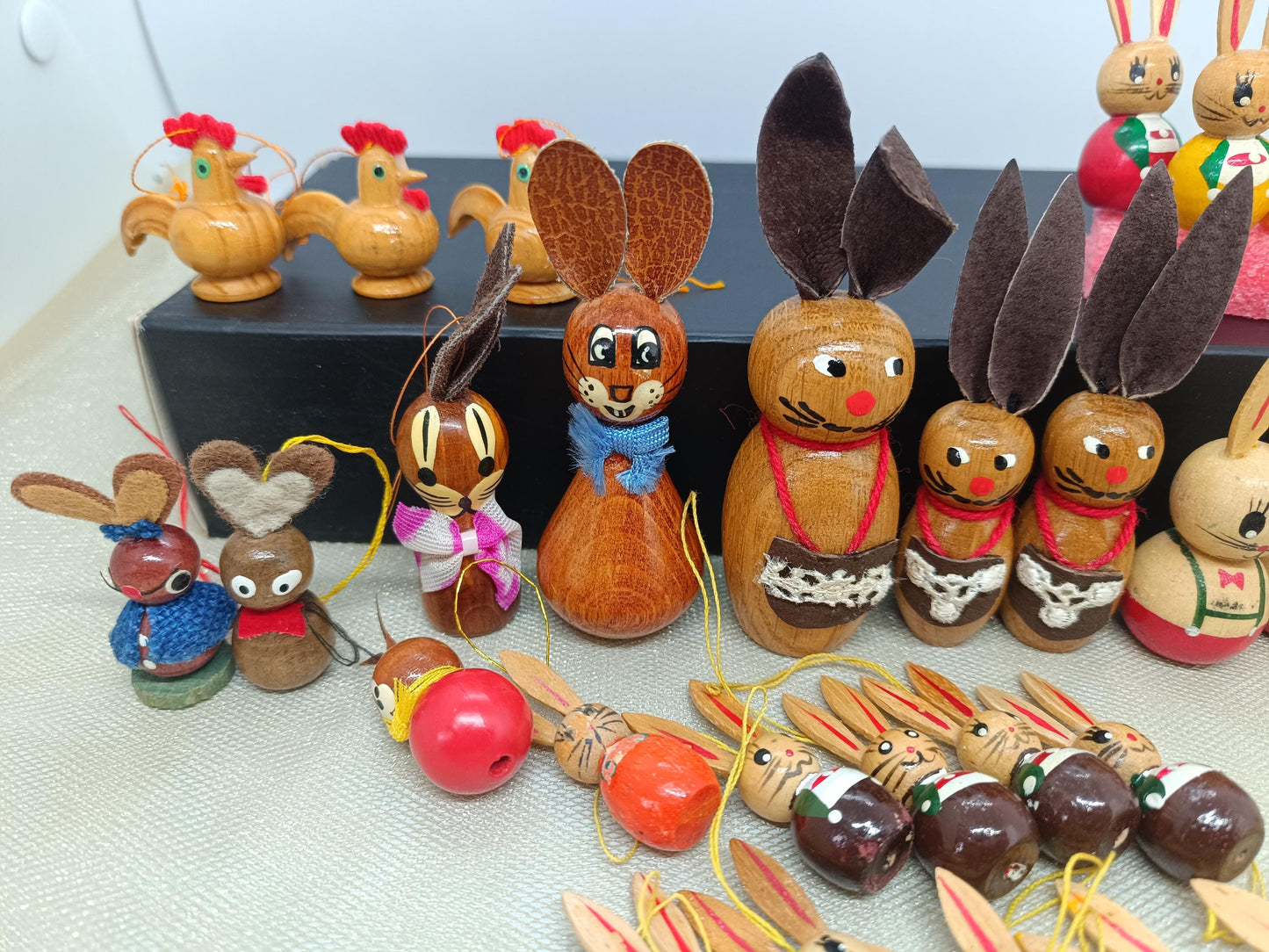 Vintage Easter wooden Ornaments Rabbit Chicken Erzgebirge (etsy image id: 7770069591)