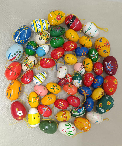 55 Vintage Easter wooden Small Eggs (etsy image id: 7722095764)