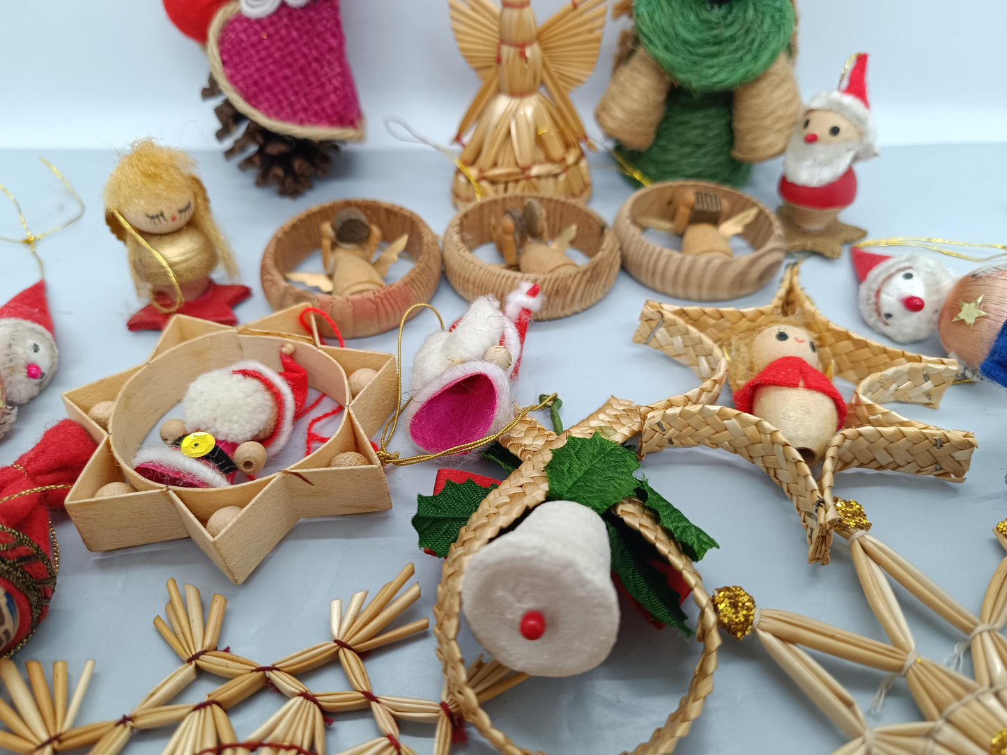 Vintage Lot of Wooden Christmas Ornaments Hand Made (etsy image id: 7169977115)