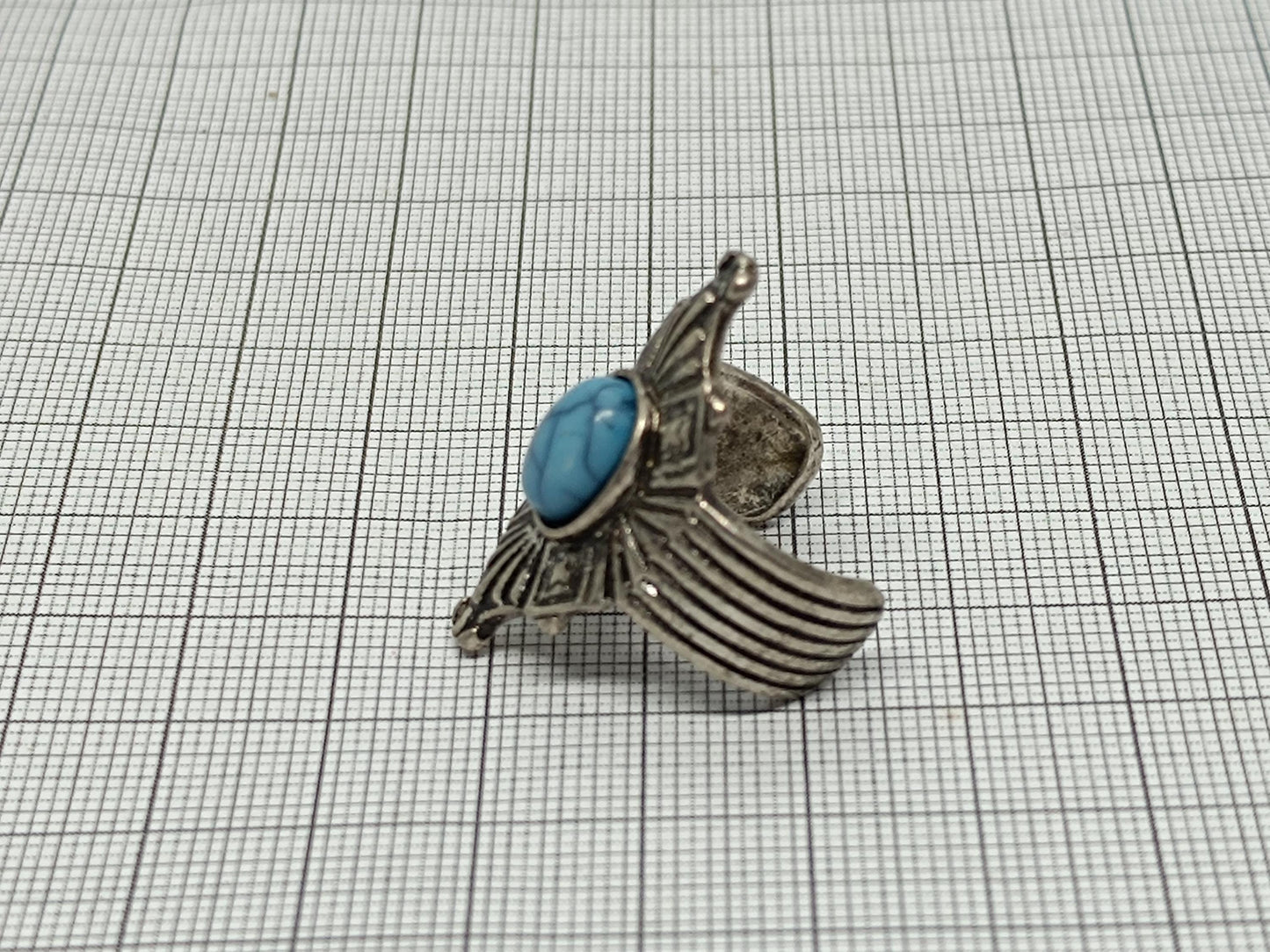 Vintage Massive Ring size 9 __etsy:6702592594