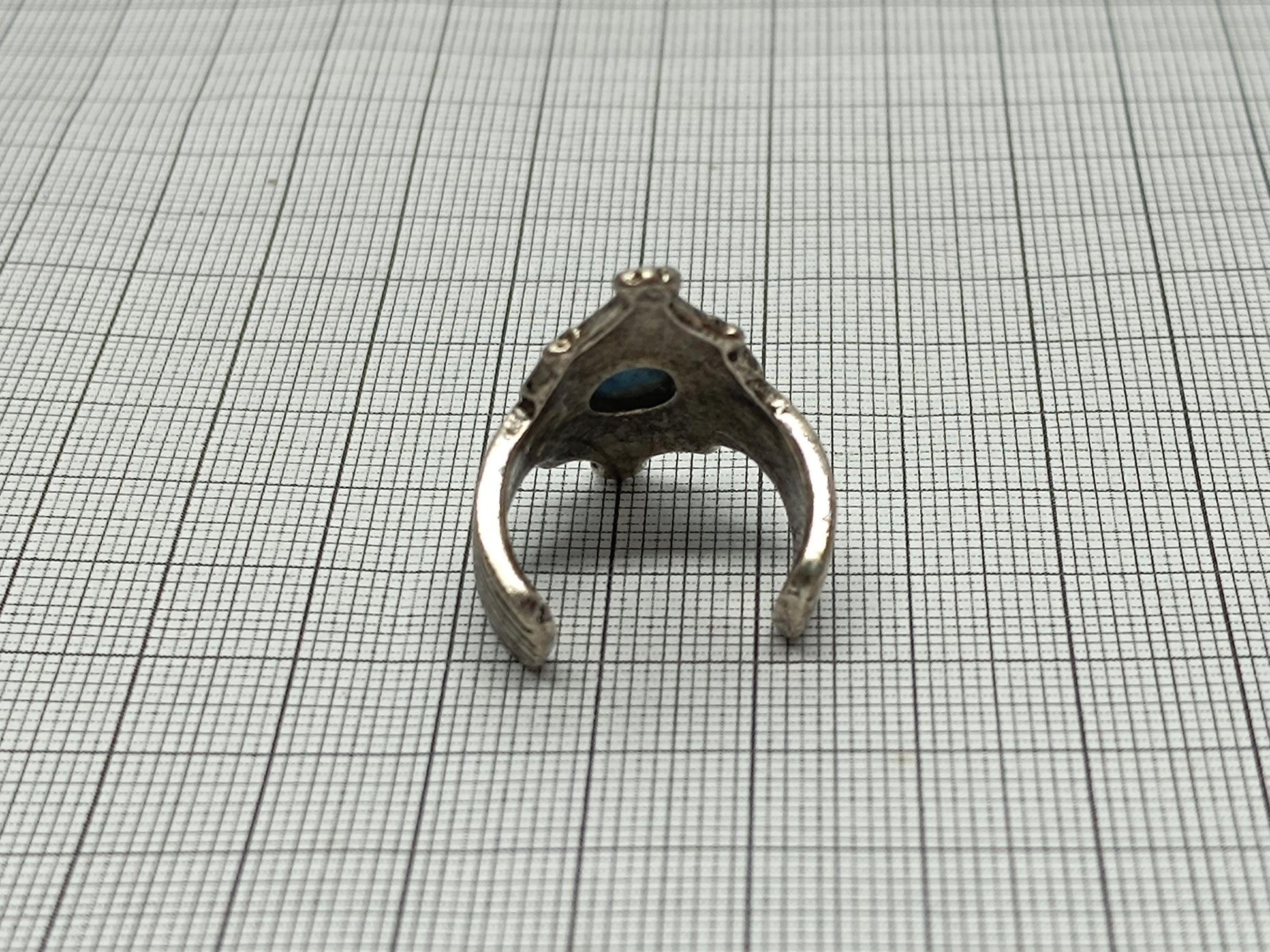 Vintage Massive Ring size 9 __etsy:6750628369