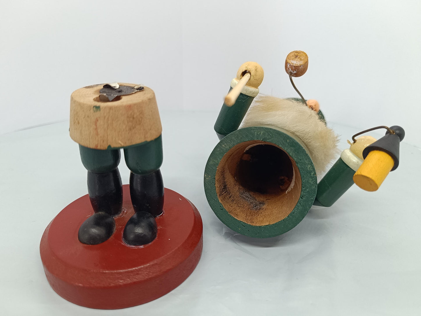 Vintage Smoker Night watchman with lantern 21 cm (etsy image id: 7220494144)