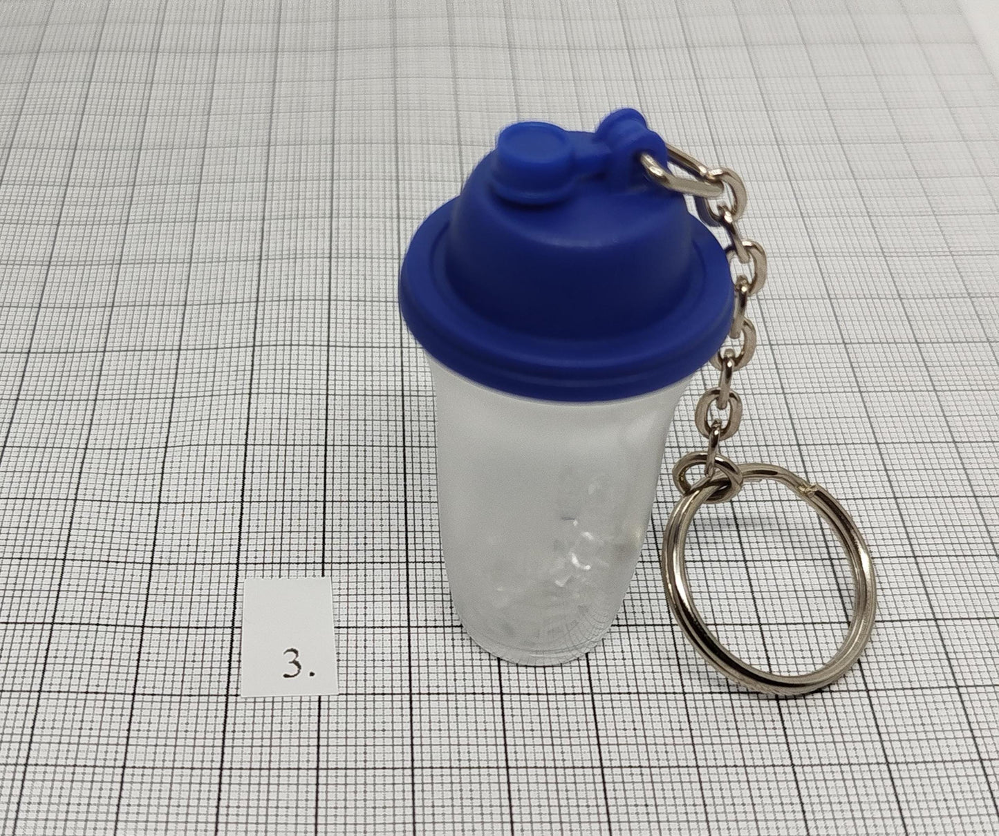 Vintage Tupperware keychains __etsy:7203114740