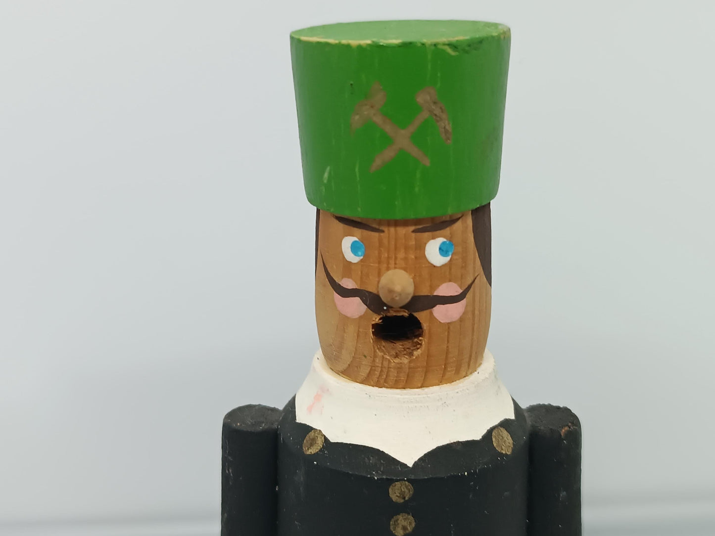 Vintage Wooden Erzgebirge Incense Smoker Miner Smoker Raucher 17 cm
