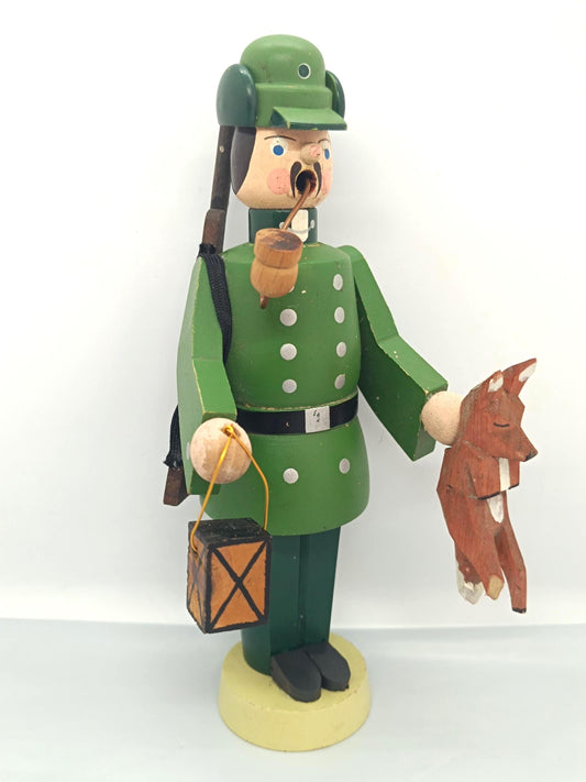 Vintage Wooden Erzgebirge Incense Smoker Raucher Hunter Seiffener Volkskunst 18 cm