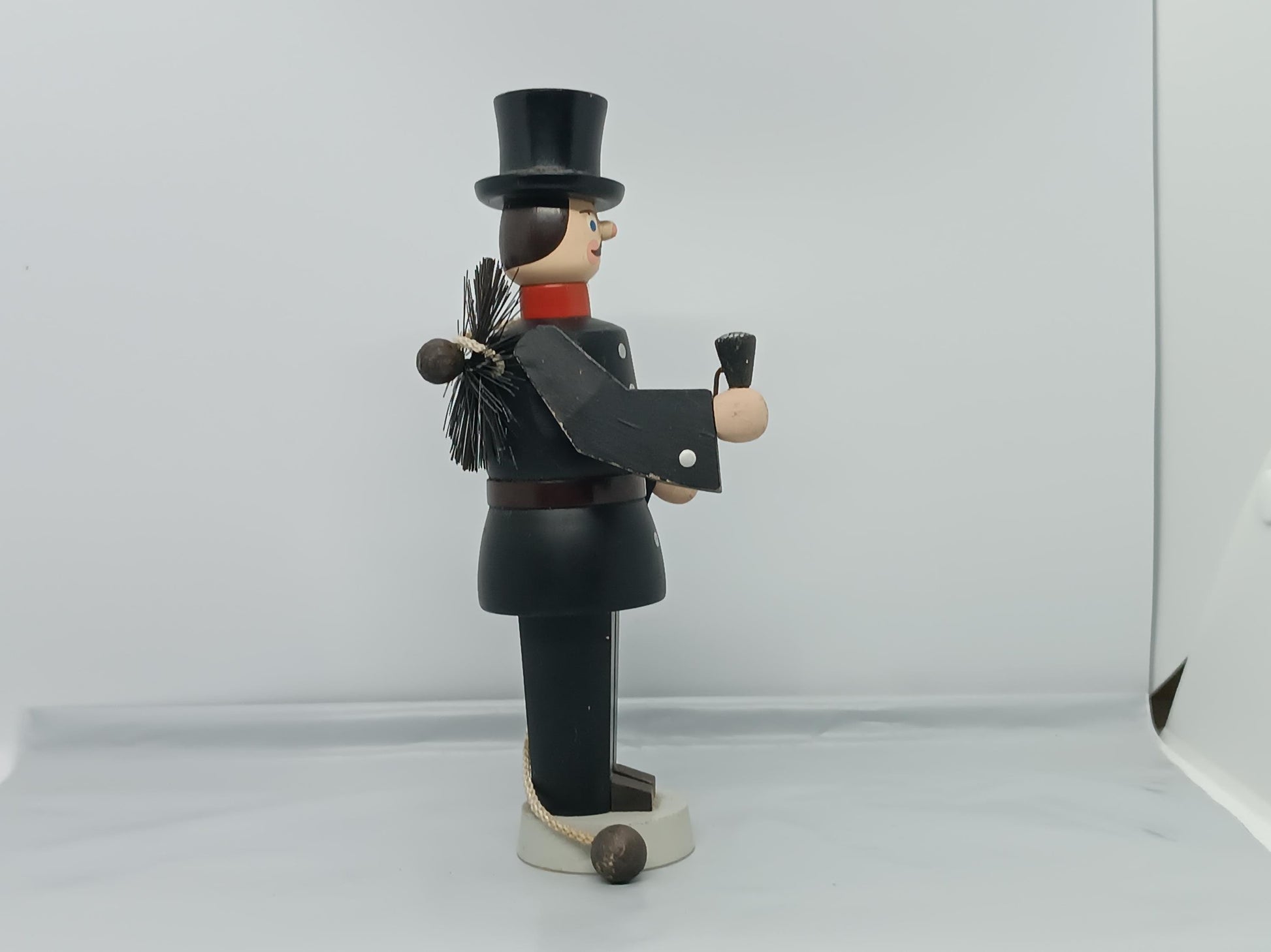 Vintage Wooden Erzgebirge Incense smoker Chimney Sweep Seiffener Volkskunst 19 cm