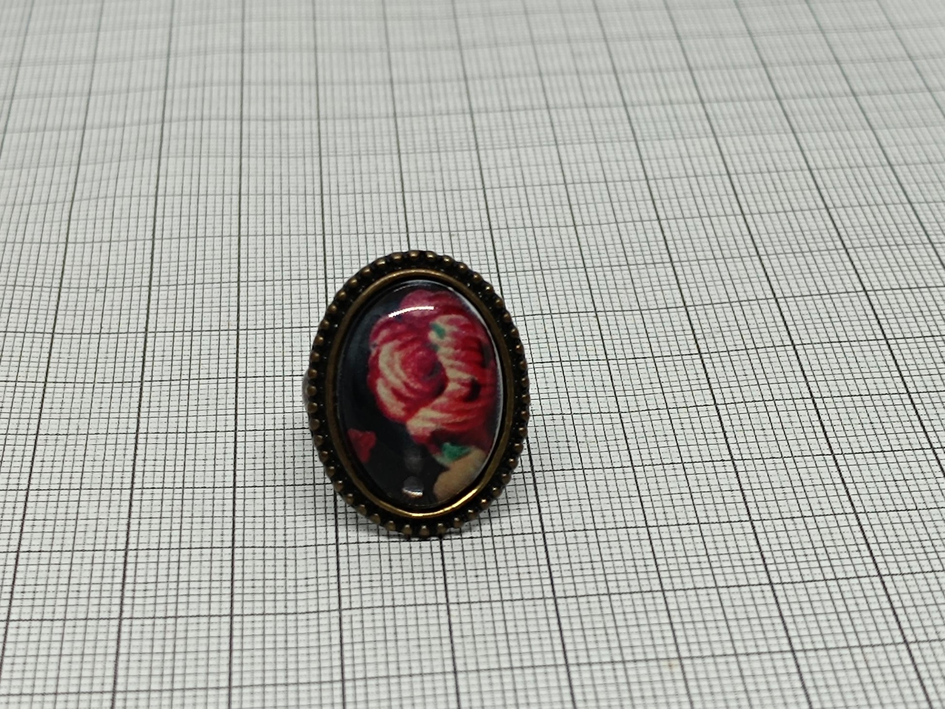 Vintage red flower Ring size 6 __etsy:6702613396