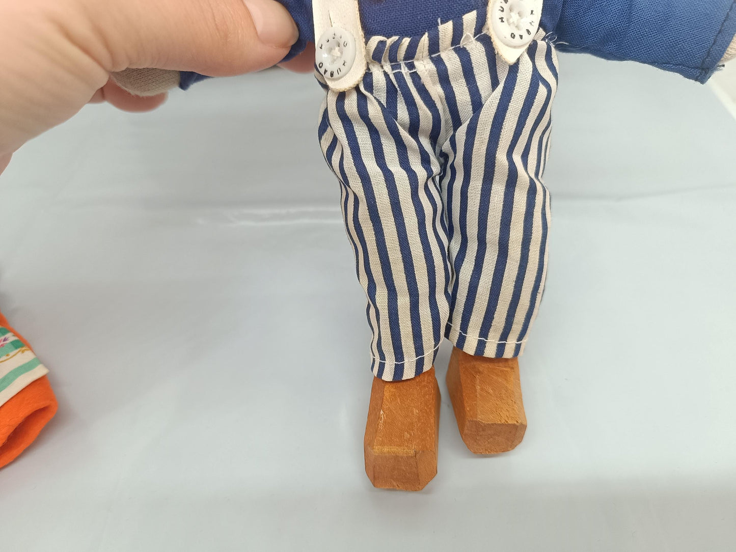 Vtg Ostern Rabbits Wood and Fabric __etsy:7762285776