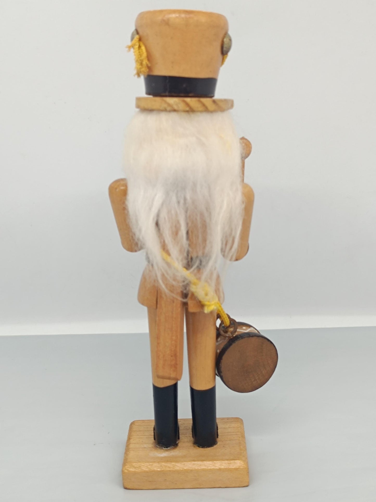 Wooden Nutcracker Erzgebirge figurine 20 cm