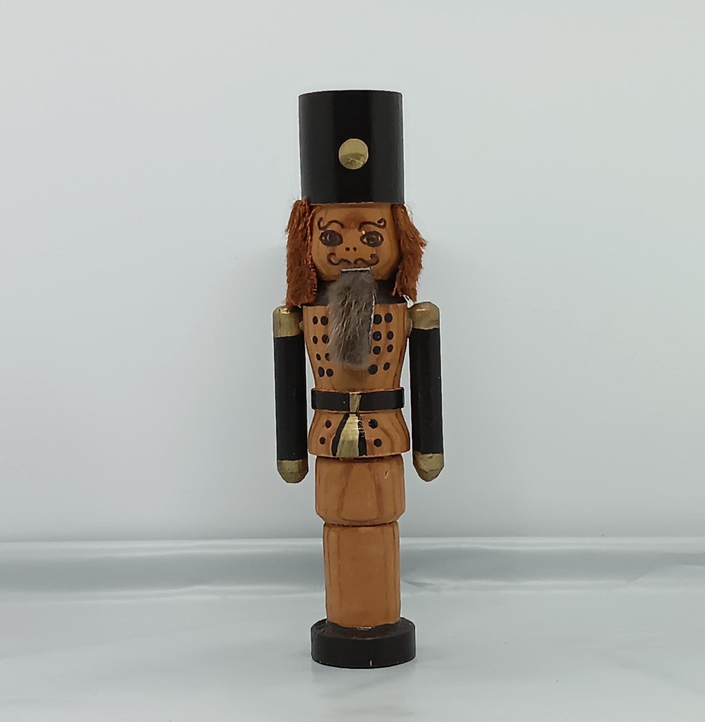 Wooden Nutcracker figurine 14 cm (etsy image id: 7174417297)