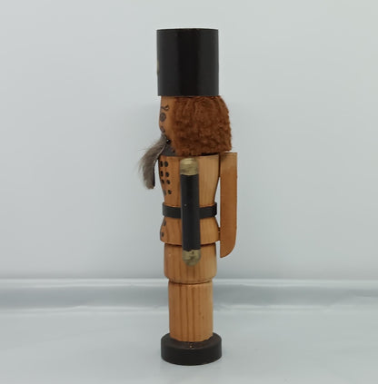 Wooden Nutcracker figurine 14 cm (etsy image id: 7126449518)
