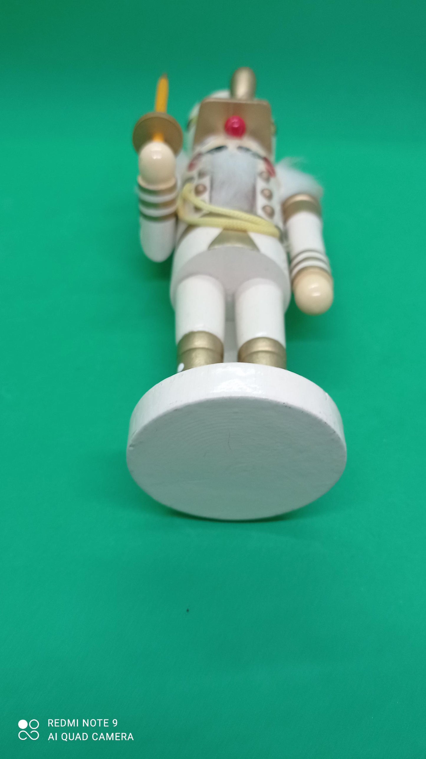 Wooden White Nutcracker figurine 23 cm (etsy image id: 7126402868)