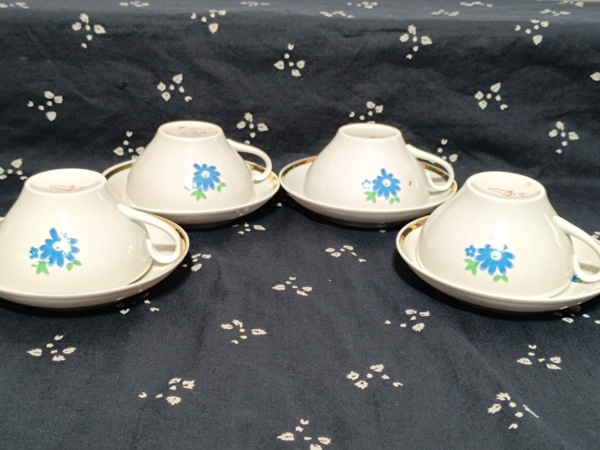 Vintage Dulevo Russian Set Flowers