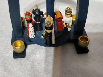 Vtg Christmas Carousel Pyramid 24 cm Nativity Scene Used