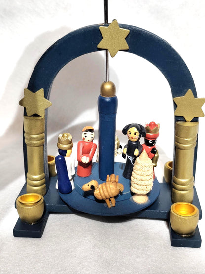 Vtg Christmas Carousel Pyramid 24 cm Nativity Scene Used