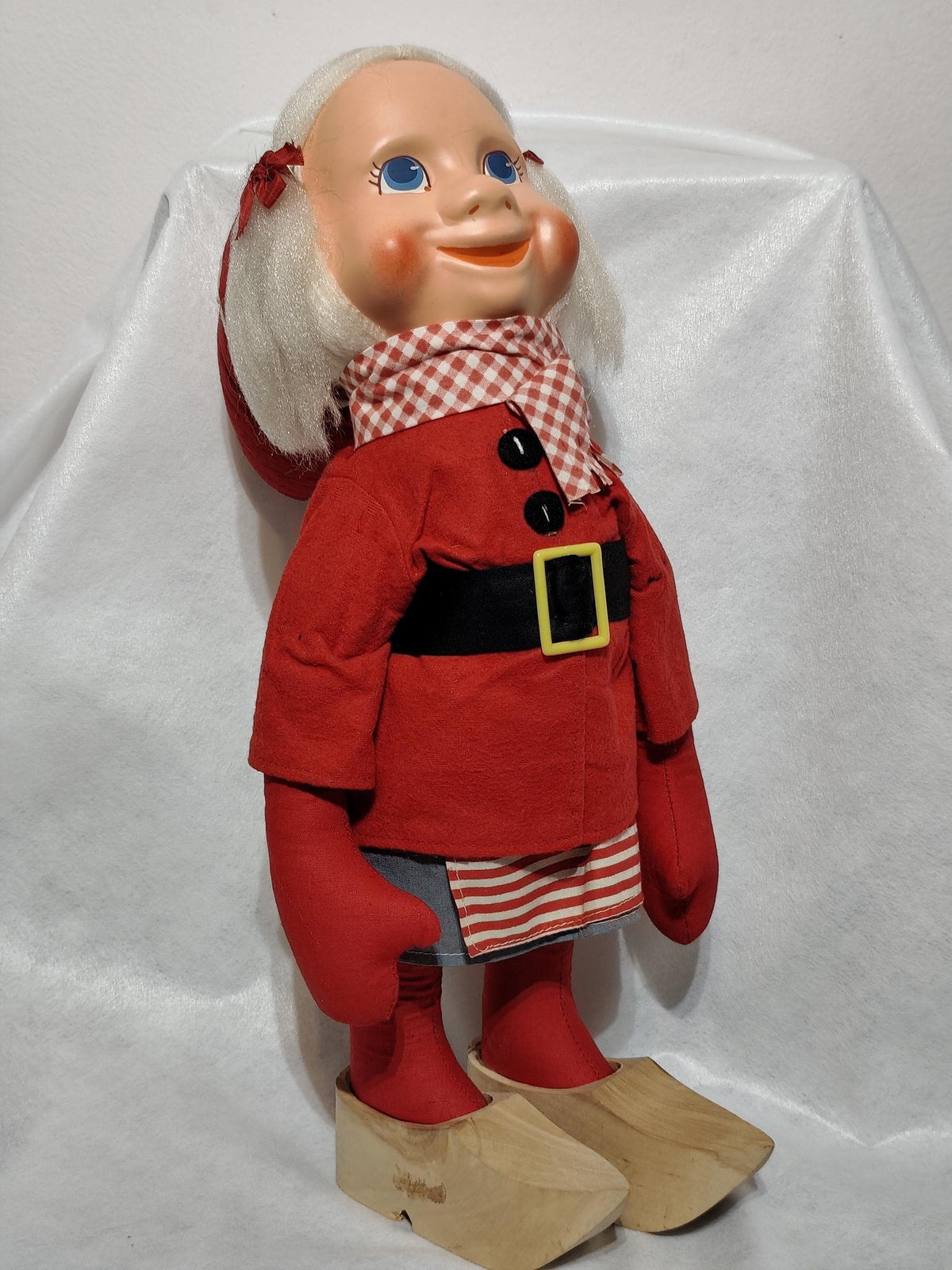 Old Santa Gnome Large 42 cm