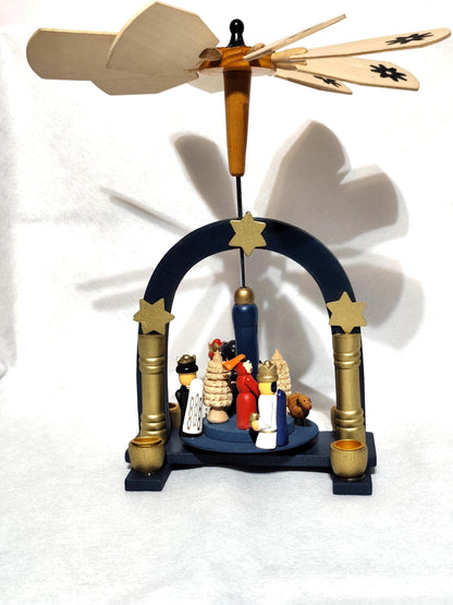 Vtg Christmas Carousel Pyramid 24 cm Nativity Scene Used
